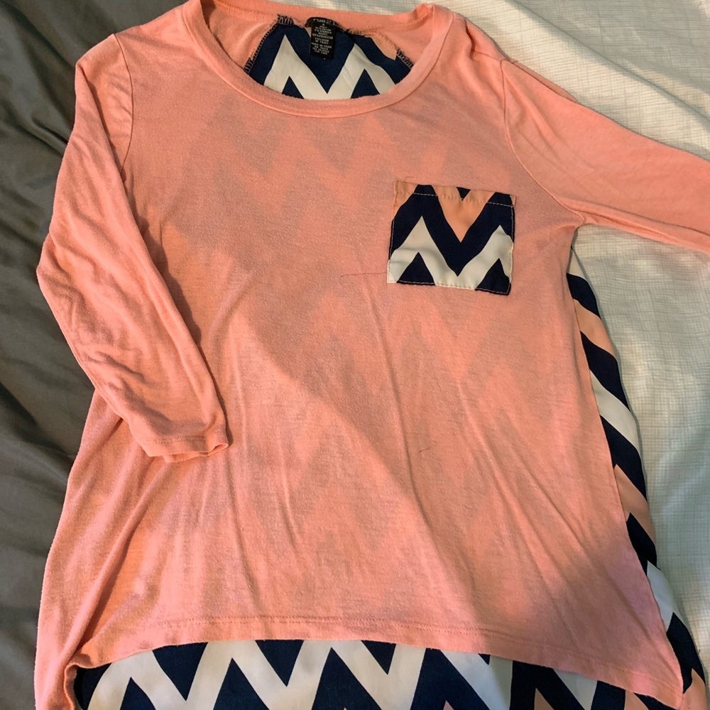 3/4 Chevron Back Shirt